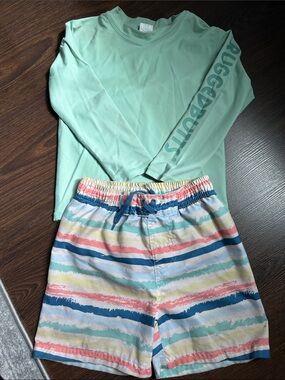 Ruggedbutts Boys Long-Sleeve Rashguard with Striped Swim Trunks Size 4T